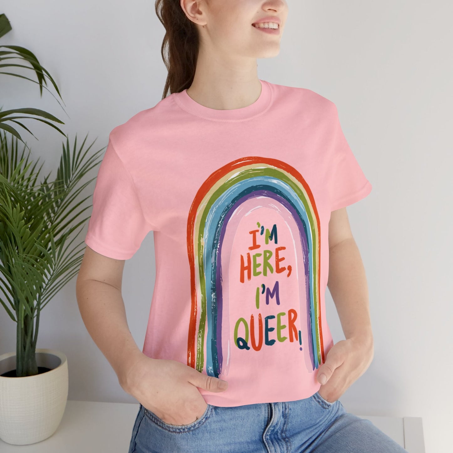 I'm here, I'm queer - Unisex T-shirt - T-Shirt - The Lucky Wombat