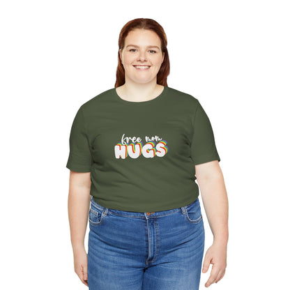 Free Mom Hugs T-shirt - T-Shirt - The Lucky Wombat