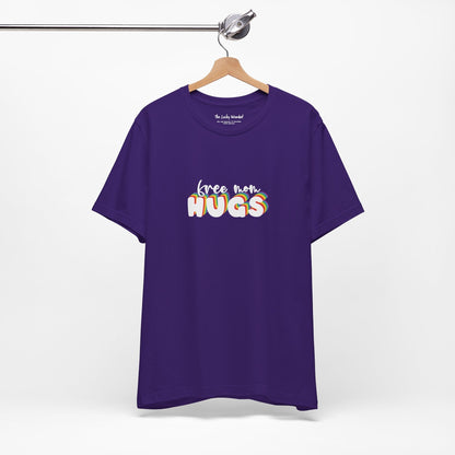 Free Mom Hugs T-shirt - T-Shirt - The Lucky Wombat