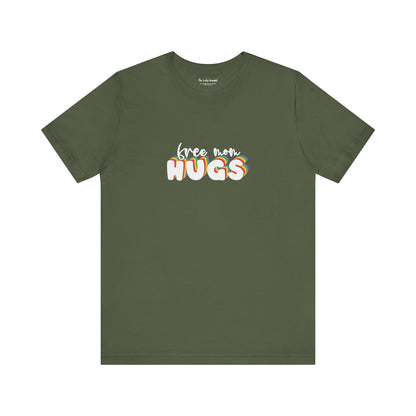 Free Mom Hugs T-shirt - T-Shirt - The Lucky Wombat